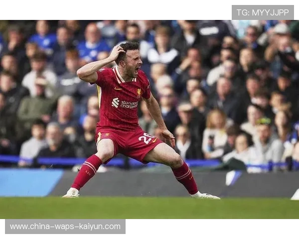 若塔在禁区弧顶接球斜射打入死角,利物浦扩大领先优势